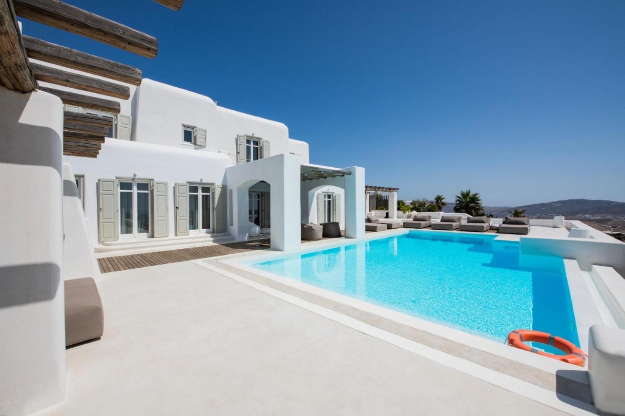 Diles Villas & Suites Mykonos トゥルロス エクステリア 写真