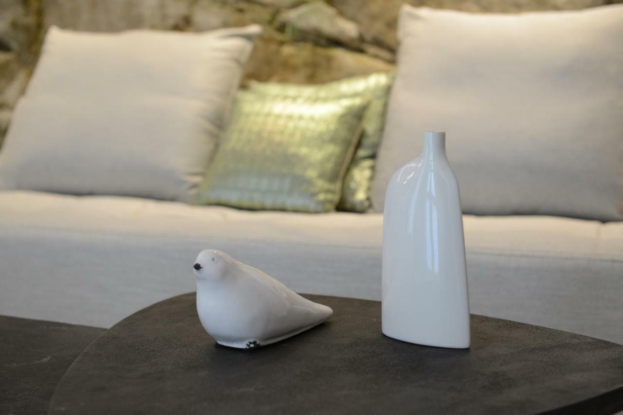 Diles Villas & Suites Mykonos トゥルロス エクステリア 写真